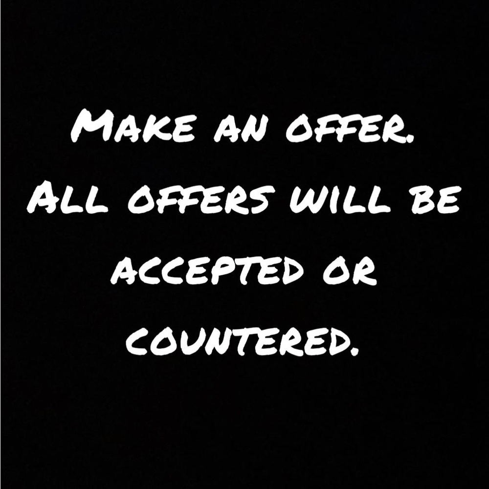 EVERYTHING. Make me an offer. I’m very motivated to sell. ✨⭐️
